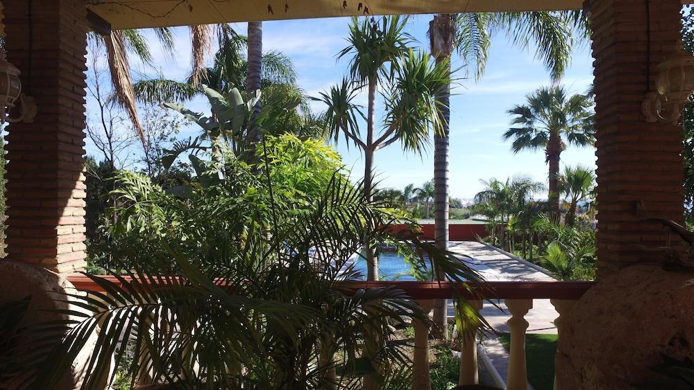 Finca La Vida Loca เบนัลมาเดนา ภายนอก รูปภาพ